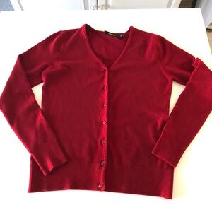 Radzoli Cherry Cola Red Button Down Cardigan Sweater Women’s Medium Fall Autumn
